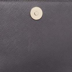 Pre Owned DKNY Grey Saffiano Leather Robinson Flap Crossbody Bag