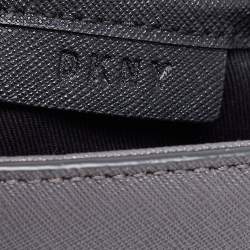 Pre Owned DKNY Grey Saffiano Leather Robinson Flap Crossbody Bag