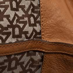 Pre Owned DKNY Beige/Tan Signature Canvas and Leather Tote