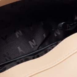 Pre Owned حقيبة دي كي إن واي جلد سافيانو رصاصي يد علوية