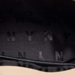 Pre Owned حقيبة دي كي إن واي جلد سافيانو رصاصي يد علوية