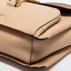 Pre Owned DKNY Beige Grained Leather Clasp Detailed Shoulder Bag