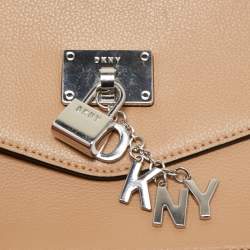Pre Owned DKNY Beige Leather Elissa Chain Shoulder Bag