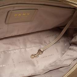 Pre Owned Dkny Beige/Brown SIgnature Canvas Tote