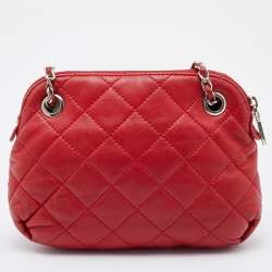 Pre Owned DKNY Red Quilted Leather Shoulder Bag