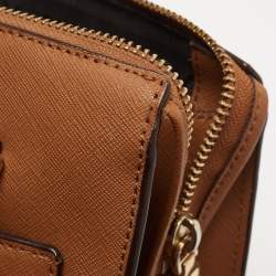 Pre Owned DKNY Tan Leather Bryant Zip Top Shoulder Bag