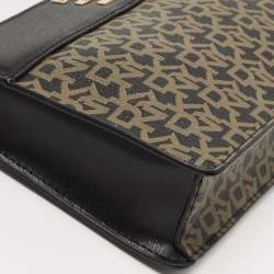 Pre Owned Dkny Black Signature Coated Canvas and Leather Zip Crossbody Bag