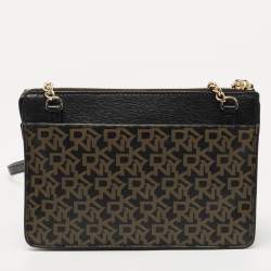 Pre Owned Dkny Black Signature Coated Canvas and Leather Zip Crossbody Bag