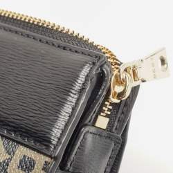 Pre Owned Dkny Black Signature Coated Canvas and Leather Zip Crossbody Bag