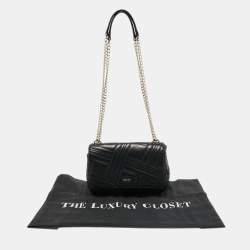 Pre Owned DKNY Black Quilted Leather Allen Shoulder Bag