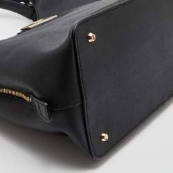 مملوكة مسبقًا DKNY Black Saffiano Leather Hobo