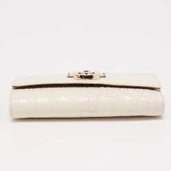 Pre Owned Dkny Off White Croc Embossed Leather Flap Continental Wallet