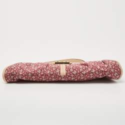 Pre Owned Dkny Pink/Beige Signature Canvas And Leather Pushlock Baguette