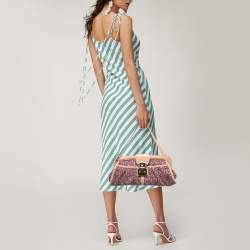 Pre Owned Dkny Pink/Beige Signature Canvas And Leather Pushlock Baguette