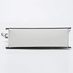 Pre Owned DKNY White Leather Bryant Zip Crossbody Bag