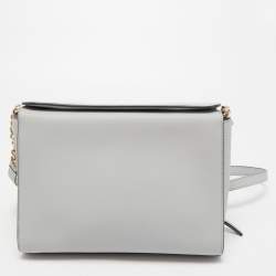 Pre Owned DKNY Grey Leather Front Zip Crossbody Bag