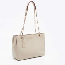 Pre Owned Dkny Light Beige Saffiano Leather Chain Tote