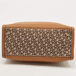 Pre Owned DKNY Brown/Beige Signature Canvas and Leather Tote