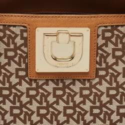Pre Owned DKNY Brown/Beige Signature Canvas and Leather Tote