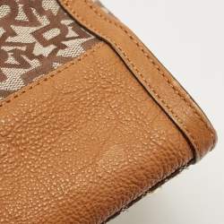 Pre Owned DKNY Brown/Beige Signature Canvas and Leather Tote