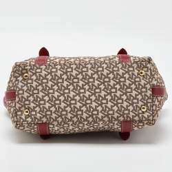 Pre Owned DKNY Beige/Red Signature Canvas and Leather Zip Tote