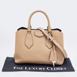 Pre Owned DKNY Beige Leather Sullivan Top Handle Bag