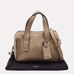 Pre Owned DKNY Beige Leather Zip Boston Bag