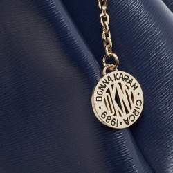 مملوكة مسبقًا DKNY Blue Leather Paige Satchel