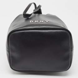 Pre Owned DKNY Black Leather Medium York Winnie Bucket Bag