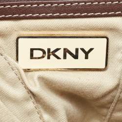 Pre Owned Dkny Brown/Black Signature Canvas and Leather Front Pocket Tote