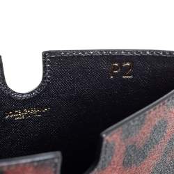 مملوكة مسبقًا حافظة أيباد دولتشي أند غابانا كانفاس مقوى طباعة فهد بنية/ سوداء