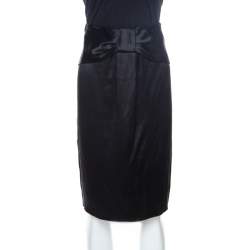 Pre Owned تنورة دولتشي أند غابانا تفاصيل فيوكة خصر ساتان سوداء M