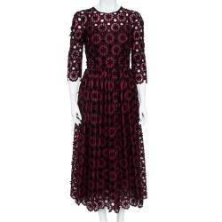 مملوكة مسبقًا Dolce & Gabbana Black & Maroon Floral Lace Applique Midi Dress M