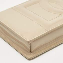 Pre Owned Dolce & Gabbana Beige Patent Leather DG Logo Embossed Clutch Bag