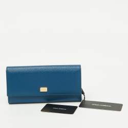 Pre Owned Dolce & Gabbana Blue Leather Flap Continental Wallet