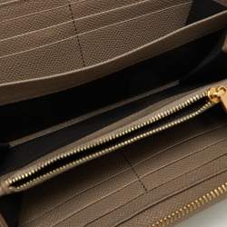 Pre Owned Dolce & Gabbana Taupe Leather Zip Around Wallet