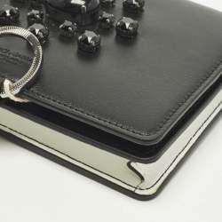 Pre Owned محفظة دولتشي أند غابانا جلد أسود/أبيض مطعمة بالكريستال على سلسلة