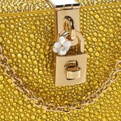 Pre Owned حقيبة دولتشي أند غابانا صندوقية ساتان مزخرفة كريستال ذهبية / صفراء