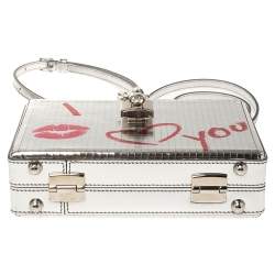 مملوكة مسبقًا حقيبة بوكس كلتش دولتشي أند غابانا أي لوف يو جل�د فضي ميتاليك  لامع