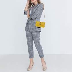 مملوكة مسبقًا Dolce & Gabbana Yellow Heat-Applied Rhinestones Dolce Box Chain Clutch
