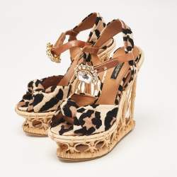Dolce & Gabbana Beige/Black Leopard Print Straw Crystal Brooch Platform Sandals Size 36