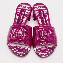 Pre Owned Dolce & Gabbana Pink Patent Leather DG Millennials Slide Sandals Size 37.5
