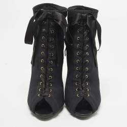 مملوكة مسبقًا حذاء بوت بطول الكاحل دولتشي أند غابانا قماش مرن أسود بتصميم مفتوح من الأمام مقاس 38