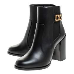 مملوكة مسبقًا Dolce & Gabbana Black Leather Logo Detail Ankle Boots Size 39