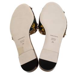 مملوكة مسبقًا Dolce & Gabbana Multicolor Floral Brocade Fabric And Patent Leather Trim Faux Pearl Embellished Flat Slides Size 39