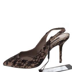 مملوكة مسبقًا Dolce & Gabbana Beige Suede And Black Chantilly Lace Bellucci Slingback Sandals Size 39