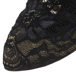 Pre Owned Dolce & Gabbana Black Stretch Lace Pointed Toe Ankle Booties Size 40.5