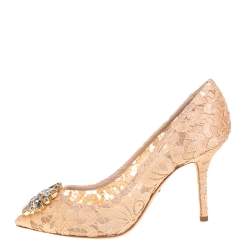 مملوكة مسبقًا Dolce & Gabbana Peach Lace And Mesh Crystal Taormina Pumps Size 38.5