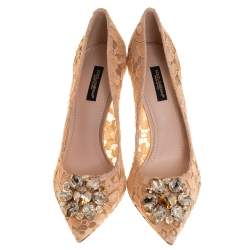 مملوكة مسبقًا Dolce & Gabbana Peach Lace And Mesh Crystal Taormina Pumps Size 38.5