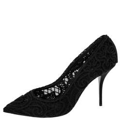 مملوكة مسبقًا Dolce & Gabbana Black Embroidered Mesh Trim Pointed Toe Pumps Size 40